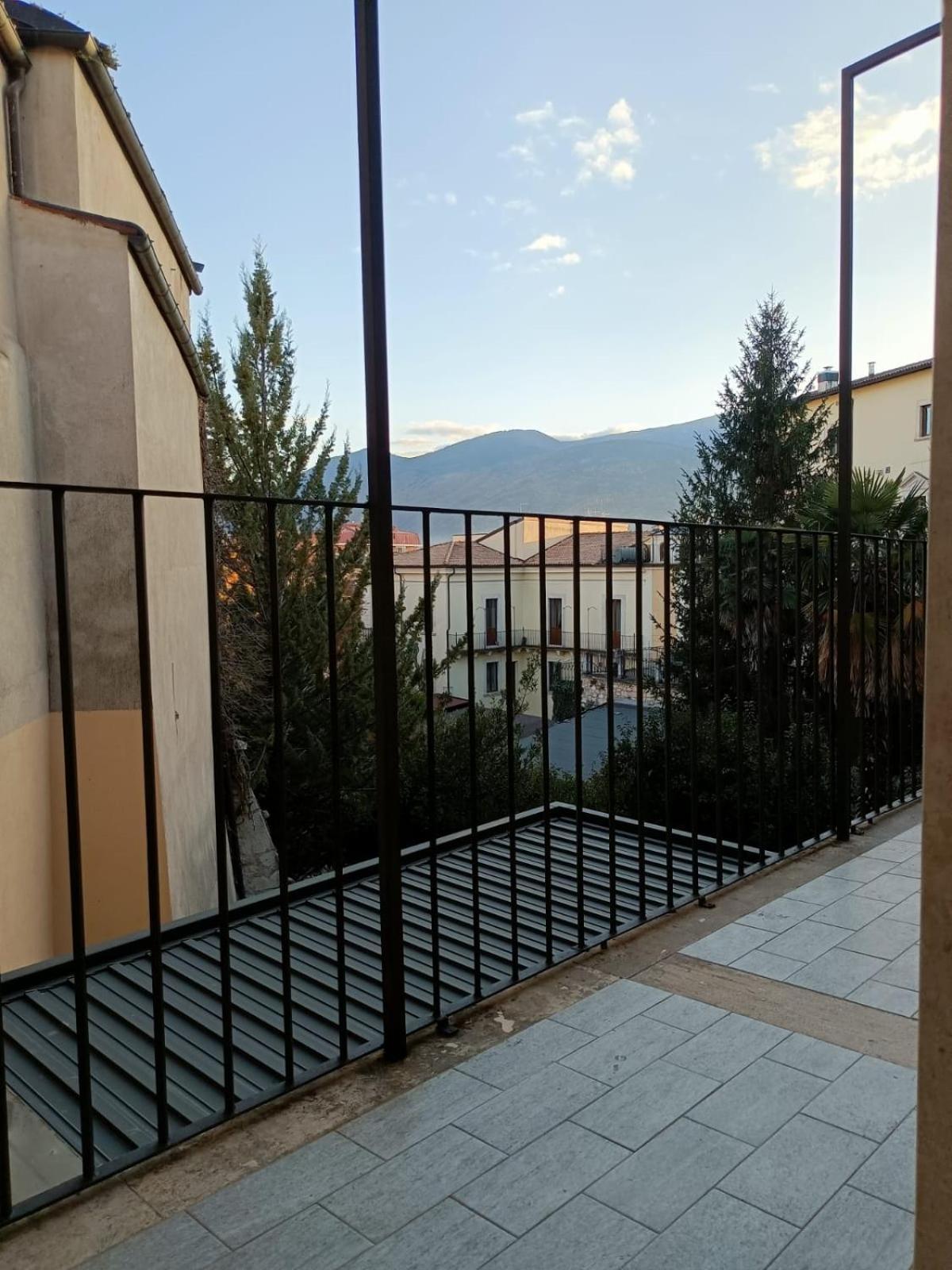 Casa Vacanze Sulmona Centro Luaran gambar